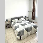 Bel Appartement - Hyper Centre - 2 Pieces